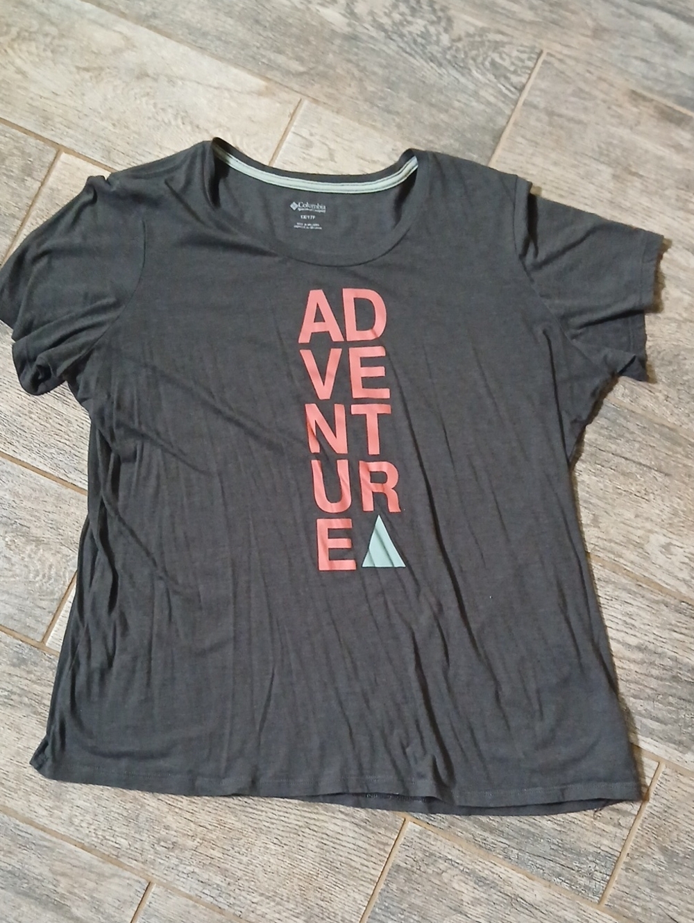 Columbia Women's Charcoal Tee with Coral 'ADVENTURE' Graphic